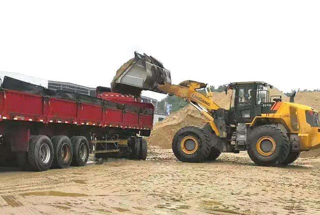 δ-1.jpg